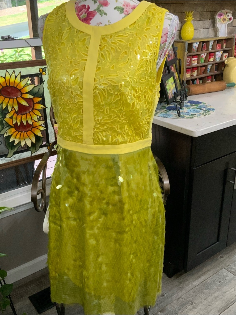 Coast Yellow Sequin Kenzi Dress Lined Size 12 Prom Special Occasion Dance New